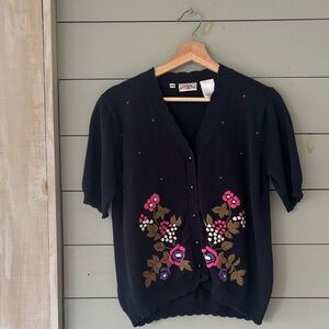 Vintage Begonia Embroidered Knit Cardigan – Size M